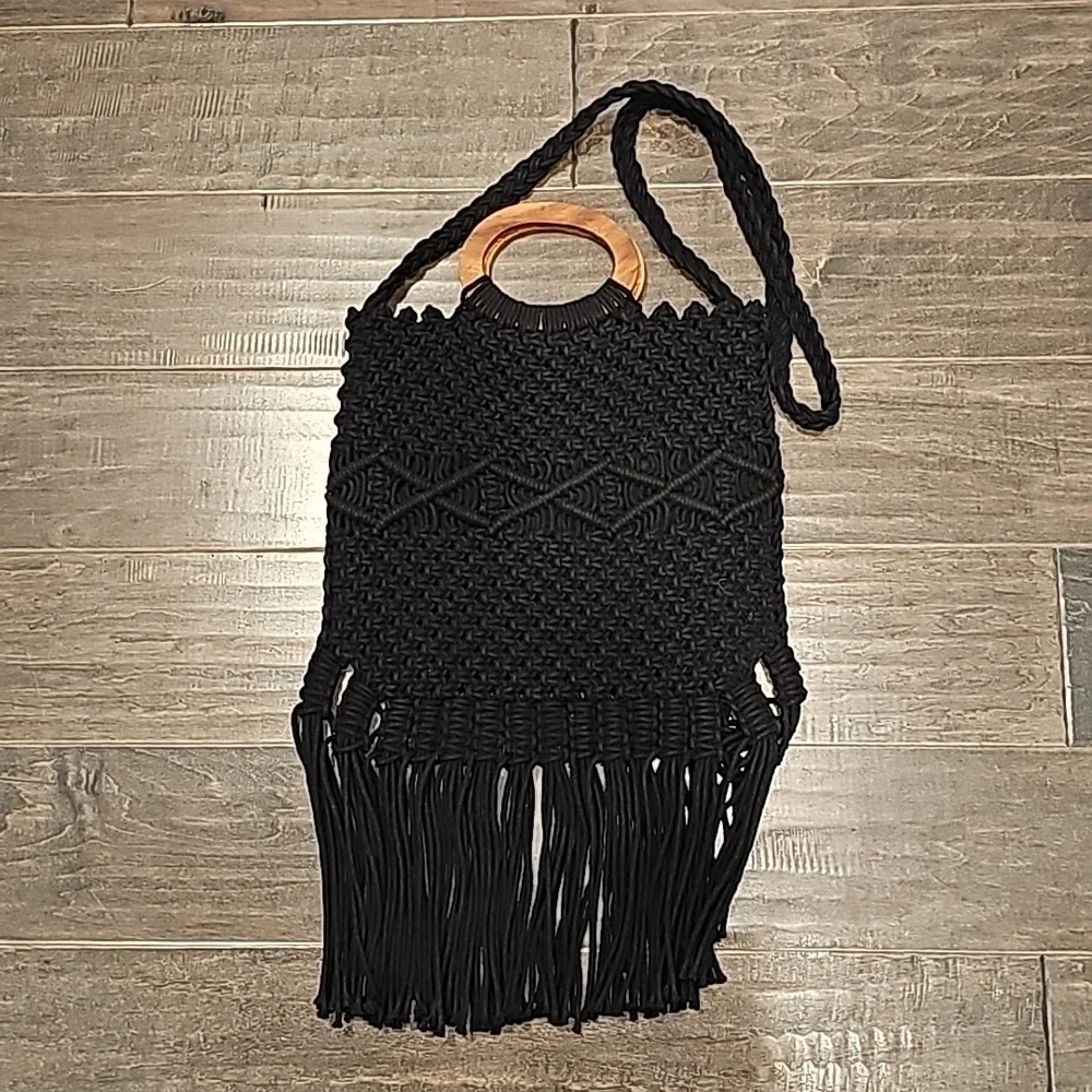 Danielle Nicole Runaway Black Crochet Crossbody Bag - Picture 7 of 7